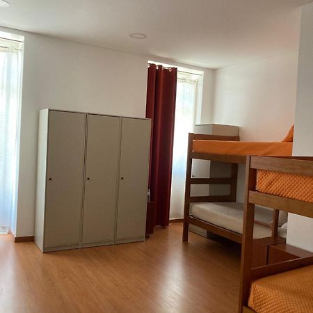 Russo'S Hostel Setubal Exterior photo